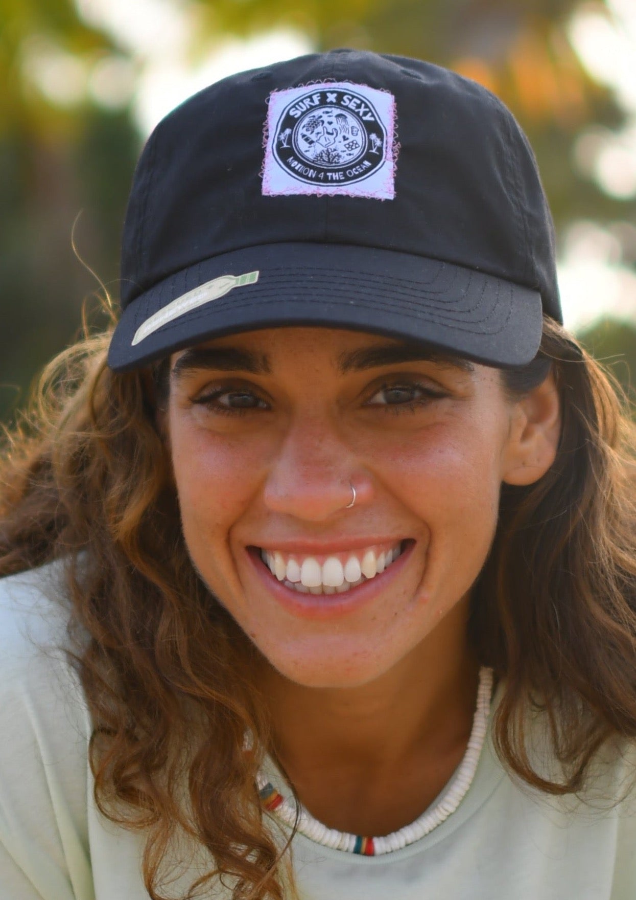 Surf Sexy Recycelt Cap / Black and Pink