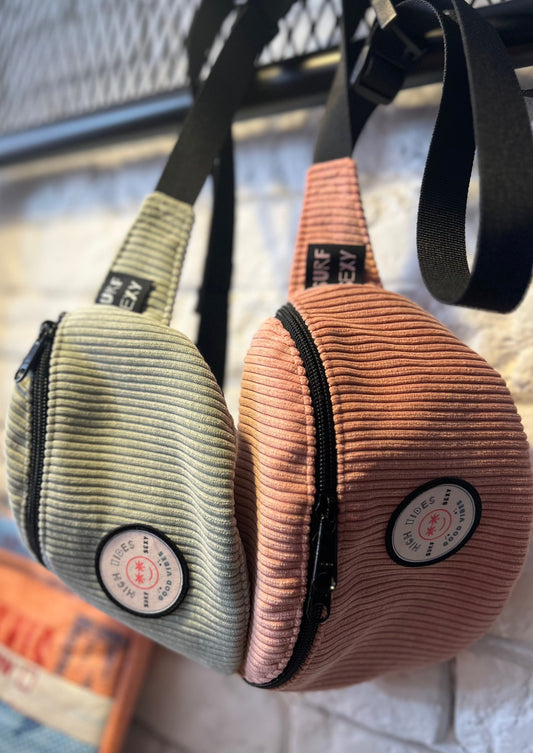 Surf Sexy Cord Hip Bag - Bauchtasche