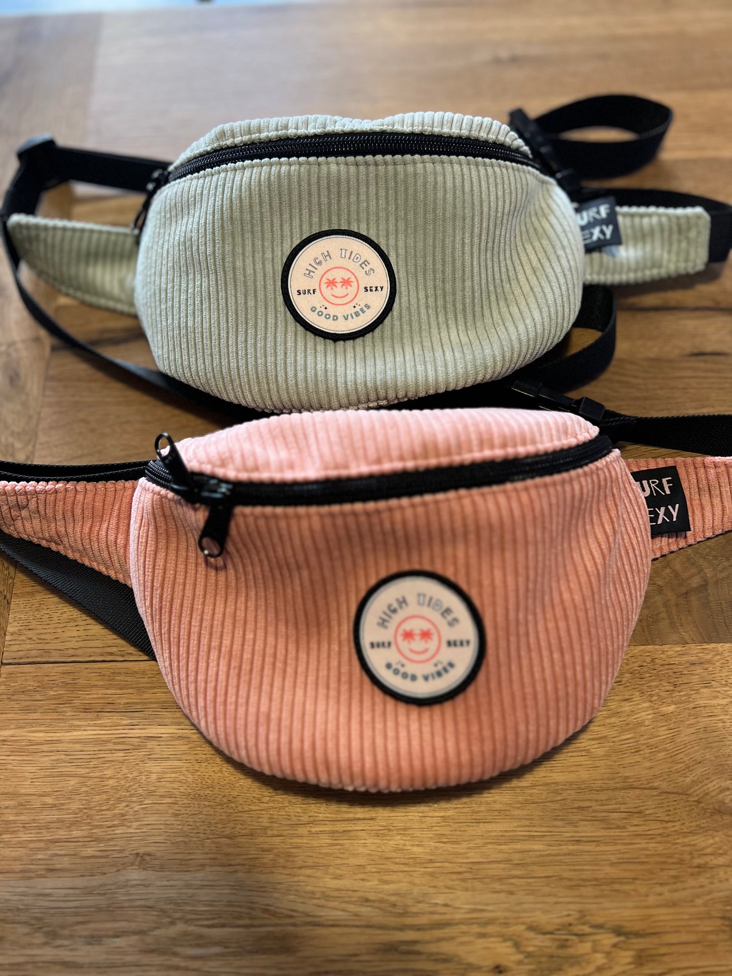 Surf Sexy Cord Hip Bag - Bauchtasche